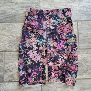 Lululemon Base Pace Stencil Blossom High Rise Biker Short